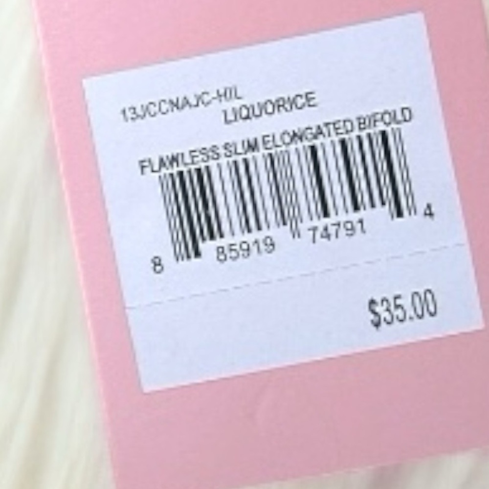 $35 Juicy Couture Flawless Slim Elongated Bifold Wallet Rhinestone Quilted Heart - Picture 4 of 8